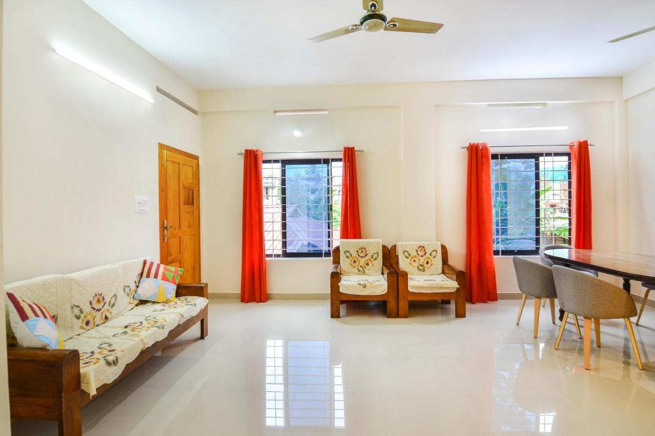 Oyo Home 81801 Akash Villa Trippapur 외부 사진