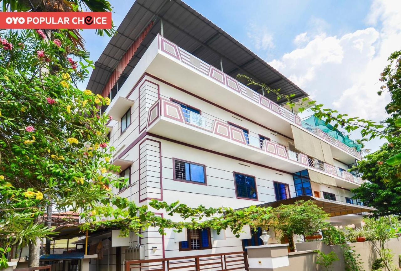Oyo Home 81801 Akash Villa Trippapur 외부 사진