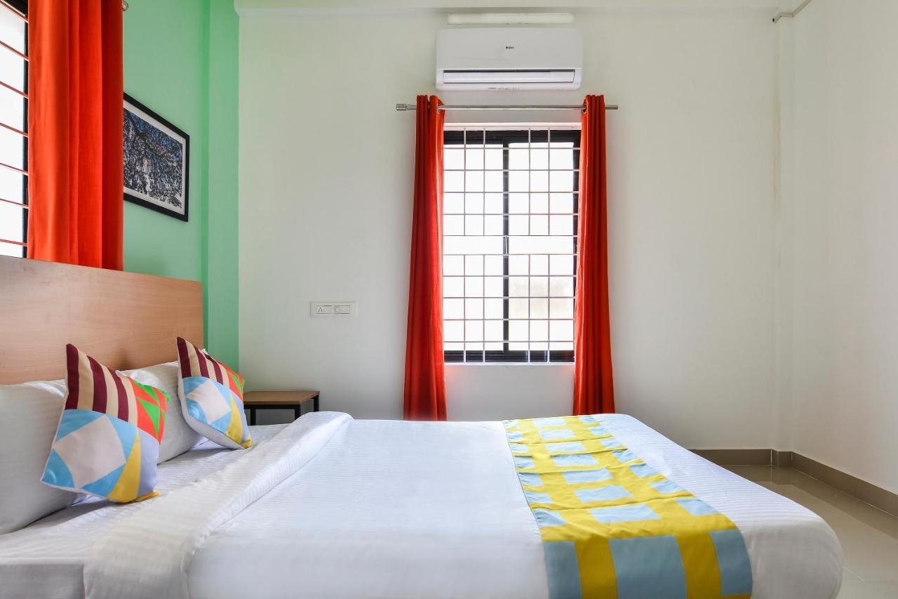 Oyo Home 81801 Akash Villa Trippapur 외부 사진